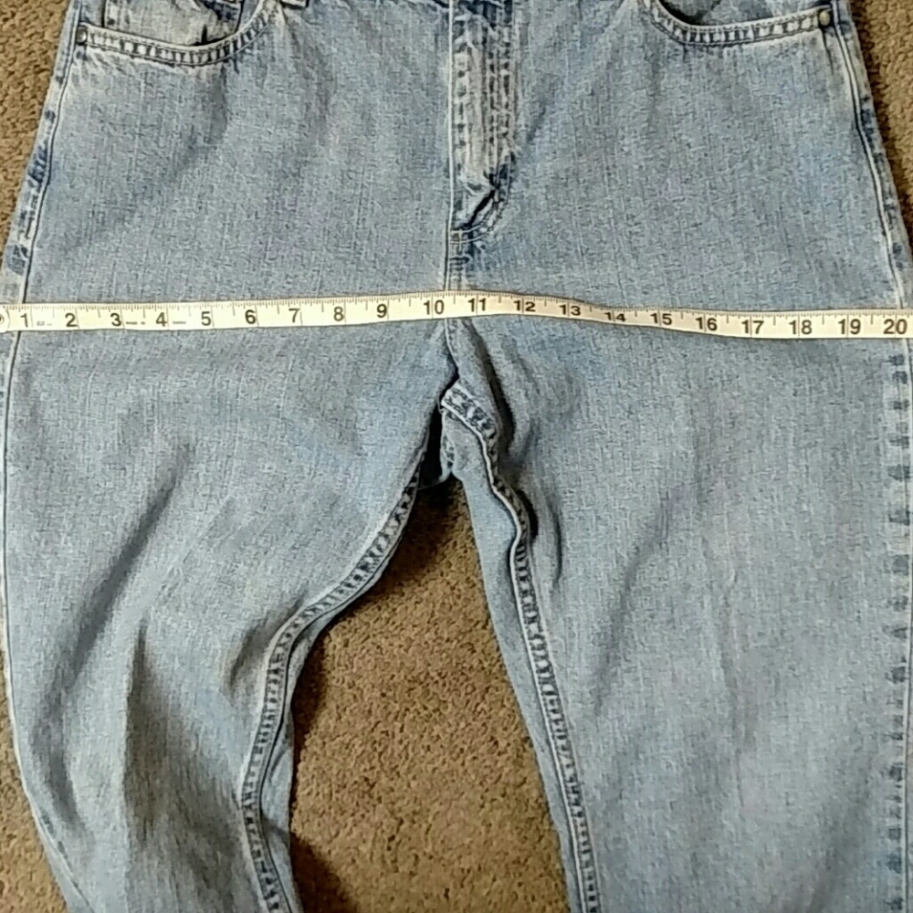 Tommy Hilfiger High Rise Classic Fit Jeans - Picture 8 of 8